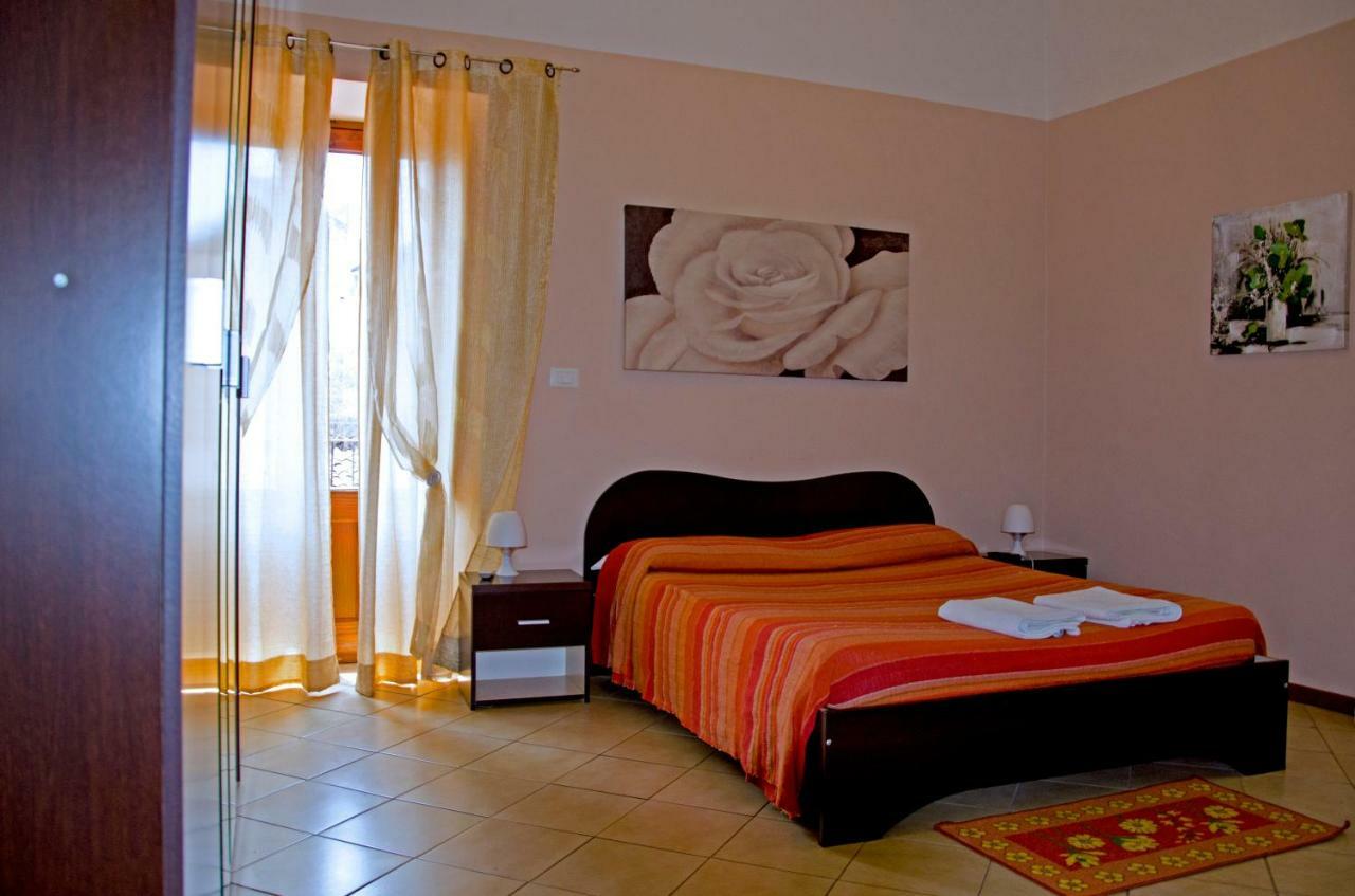 Bed and Breakfast Casa Maravigna CTA Exterior foto